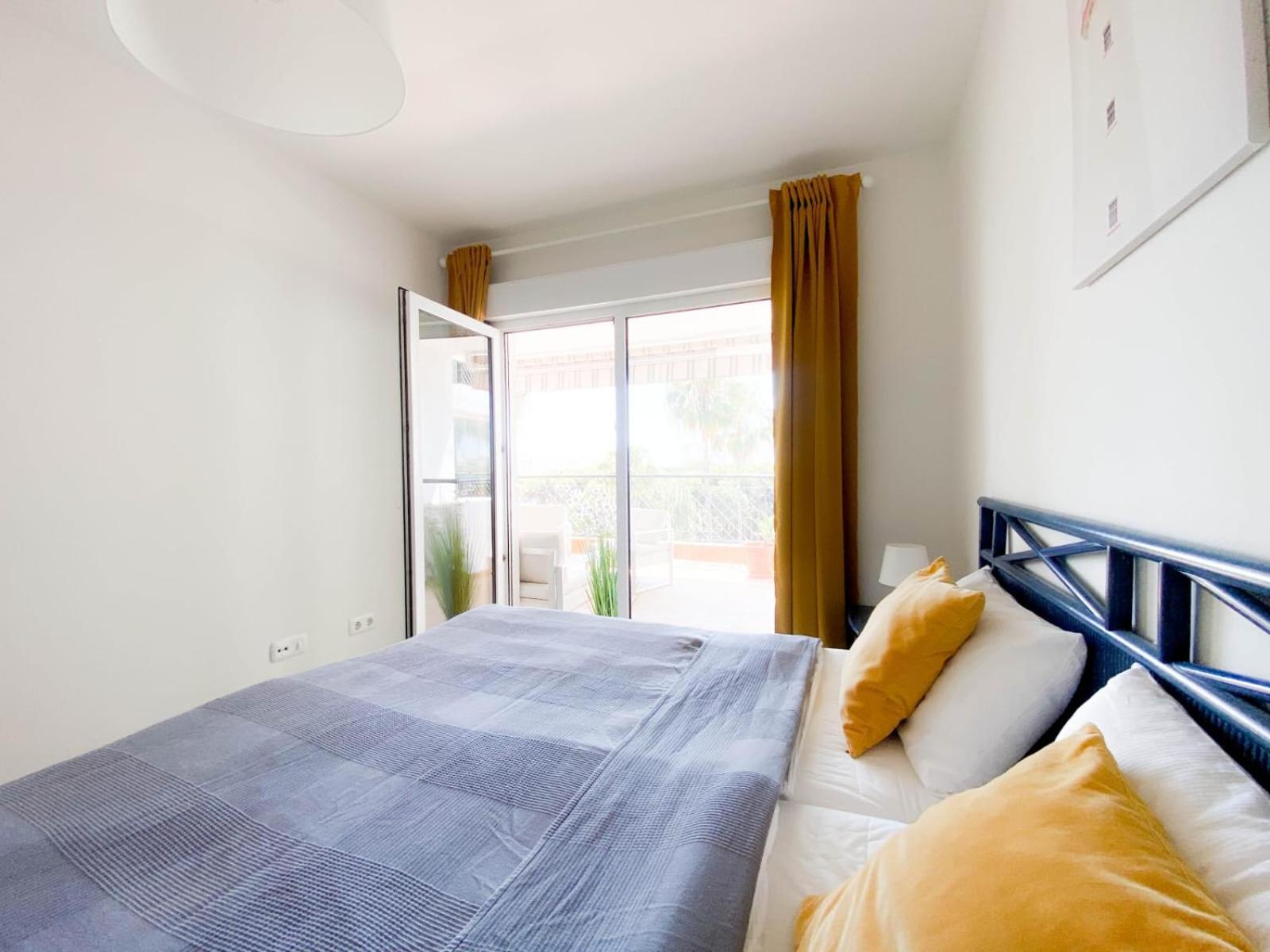 Beachside Apartment Mi Capricho Portal 7 Sitio de Calahonda ภายนอก รูปภาพ