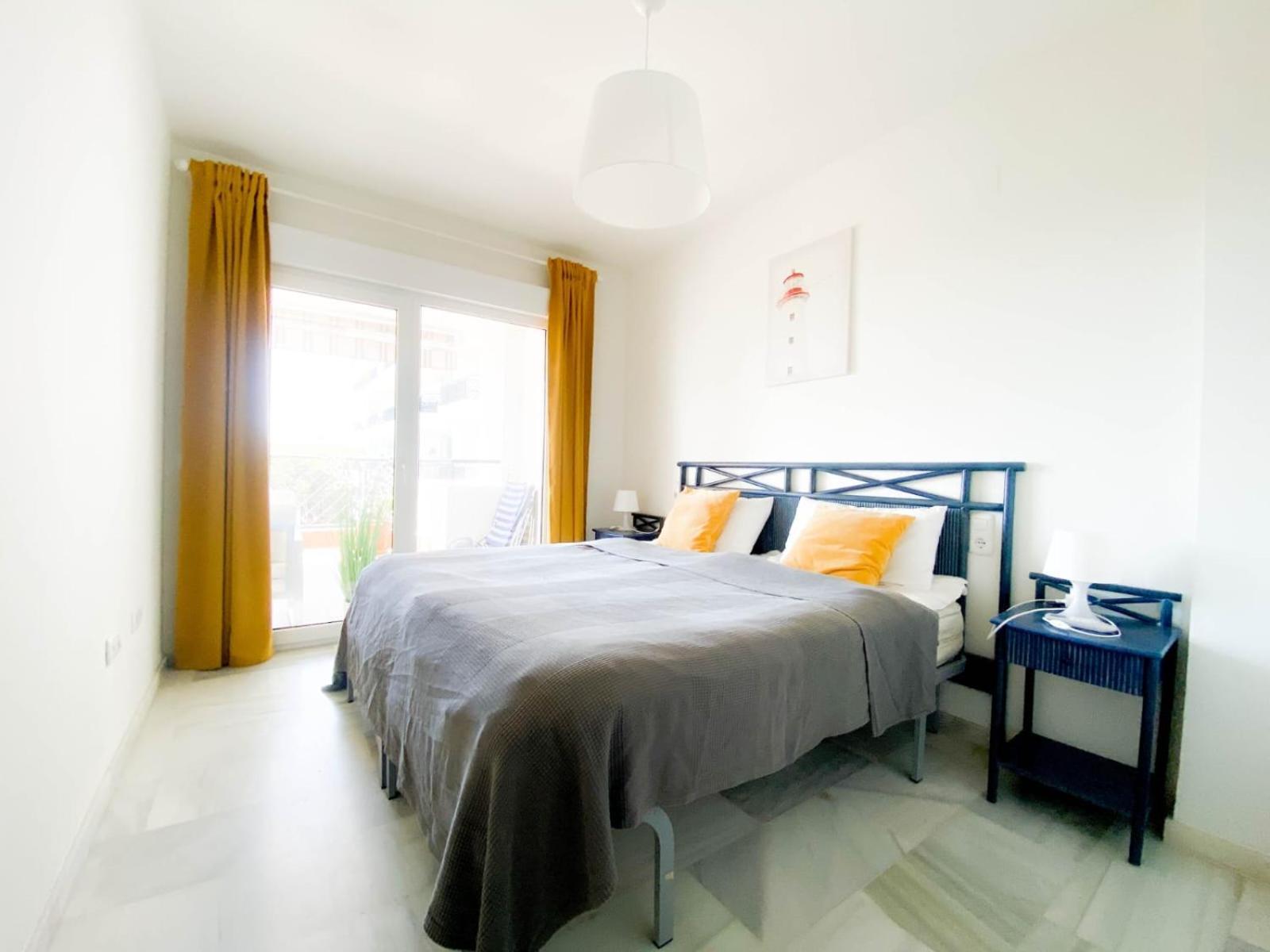 Beachside Apartment Mi Capricho Portal 7 Sitio de Calahonda ภายนอก รูปภาพ