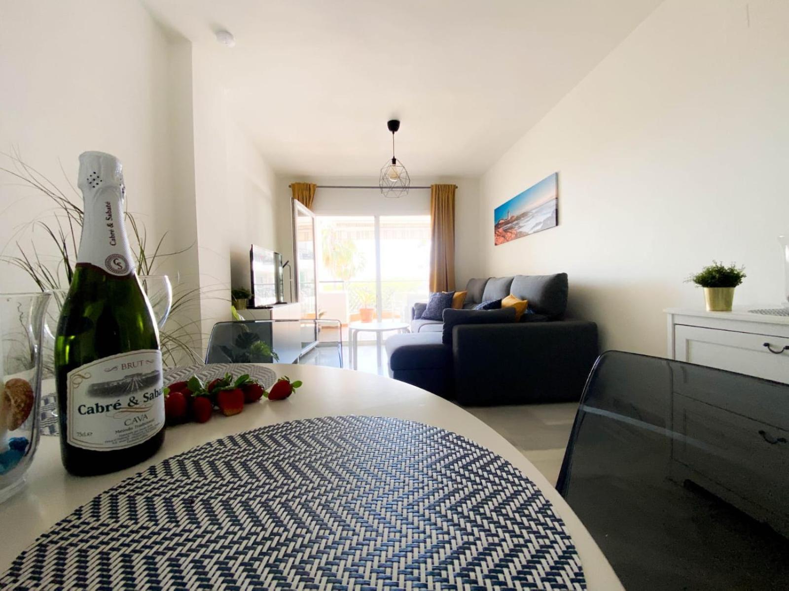 Beachside Apartment Mi Capricho Portal 7 Sitio de Calahonda ภายนอก รูปภาพ