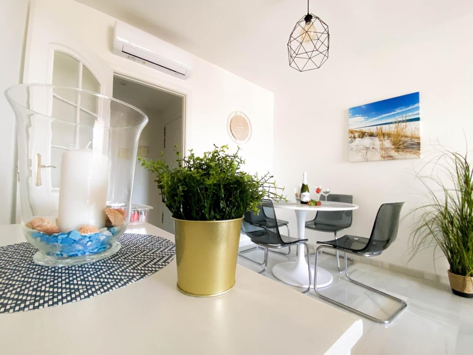 Beachside Apartment Mi Capricho Portal 7 Sitio de Calahonda ภายนอก รูปภาพ